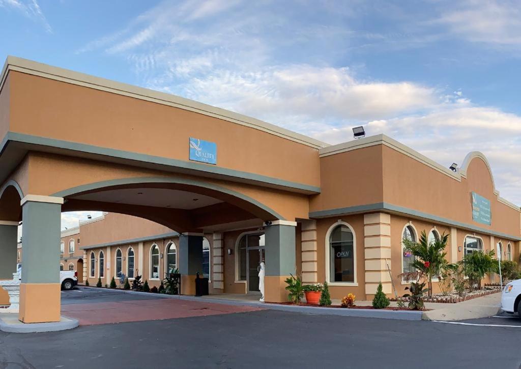 Quality Inn Vincennes Kültér fotó
